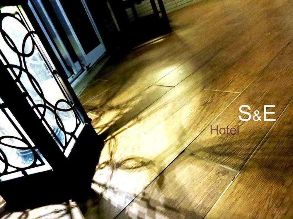 S&E Hotel Tainan Exterior foto